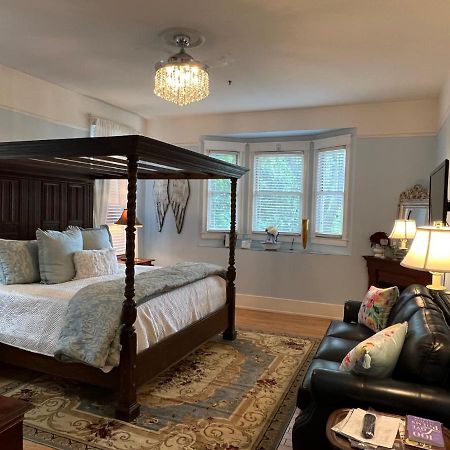 Hoyt House Luxury Bed & Breakfast เฟอร์นันดินาบีช ภายนอก รูปภาพ