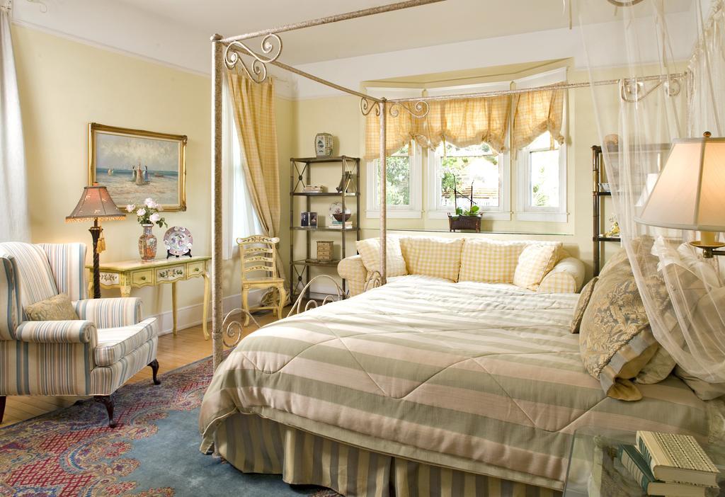 Hoyt House Luxury Bed & Breakfast เฟอร์นันดินาบีช ห้อง รูปภาพ